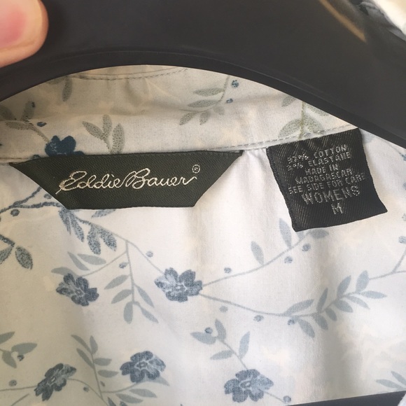 Eddie Bauer Floral Button Down - Picture 2 of 5